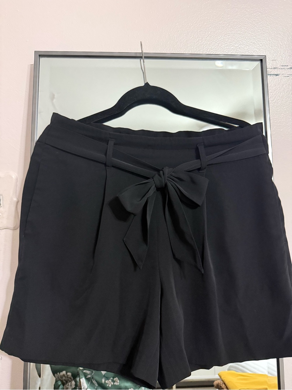 Bar III Black Tie-Waist Dress Shorts